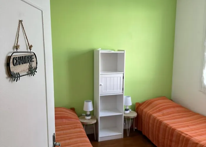 Maison De Plein Centre, 3 étoiles, à 200m De La Plage, Parking Privé, Wifi Royan