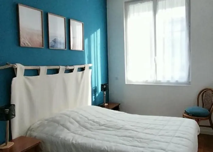 Maison De Plein Centre, 3 étoiles, à 200m De La Plage, Parking Privé, Wifi Hébergement de vacances *