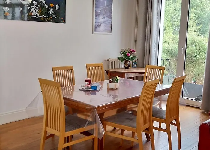 Maison De Plein Centre, 3 étoiles, à 200m De La Plage, Parking Privé, Wifi