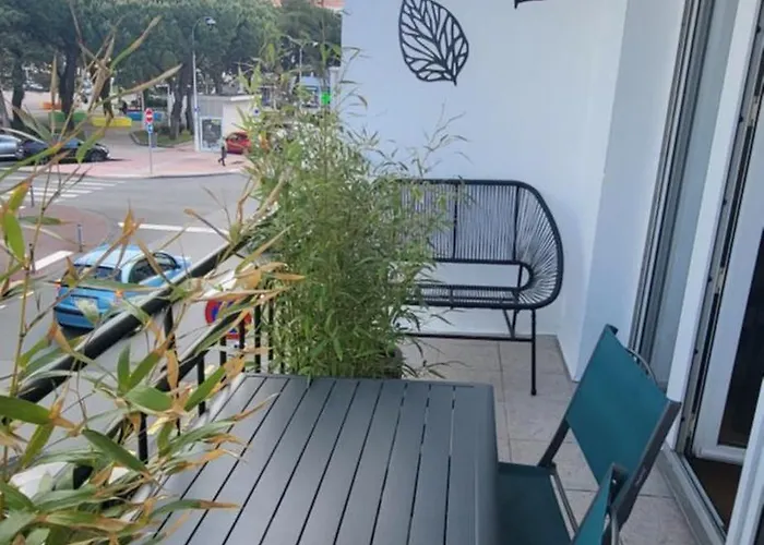 Maison De Plein Centre, 3 étoiles, à 200m De La Plage, Parking Privé, Wifi